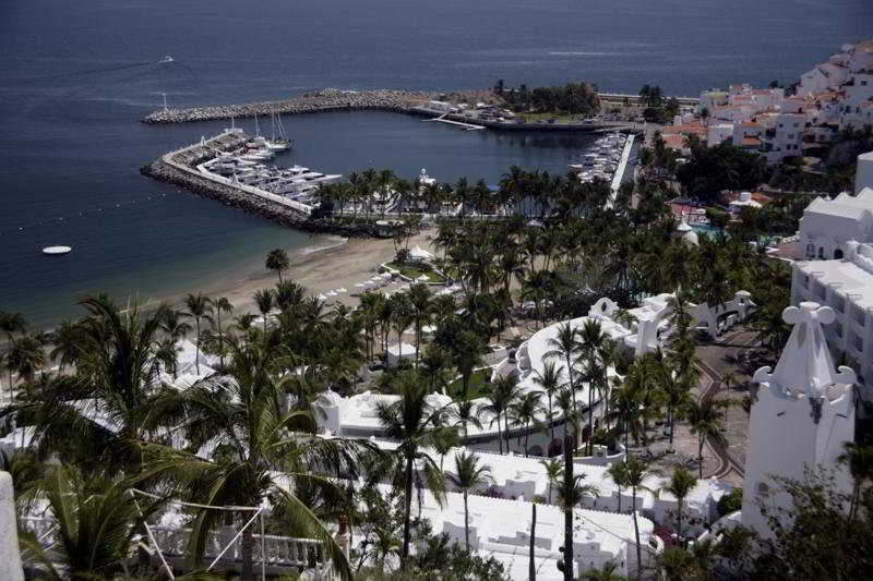 Las Hadas By Brisas Мансанильо Экстерьер фото Marina and port of Cabo San Lucas